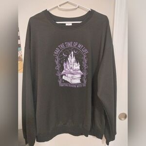 Black Graphic Sweatshirt